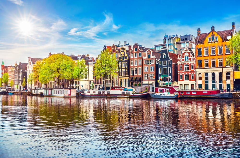 Visas and Work Permits in the Netherlands